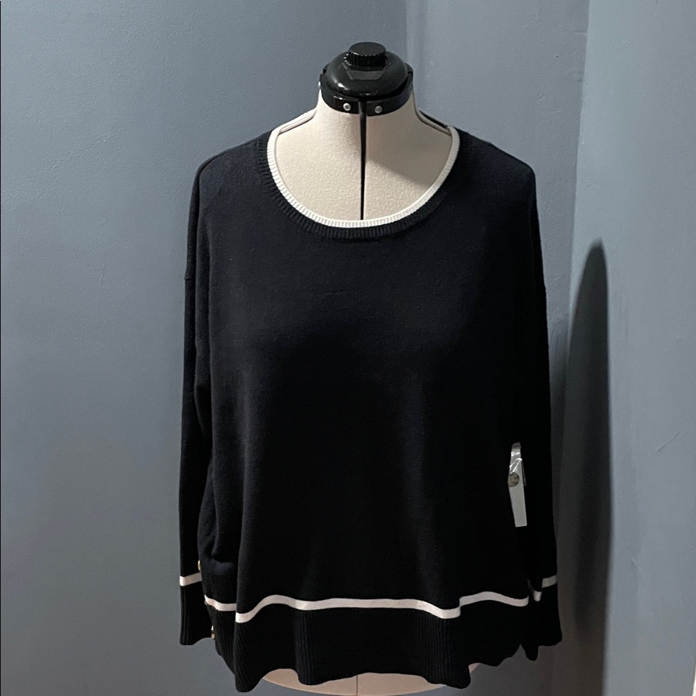 Black and White Women's Turtleneck Sweater